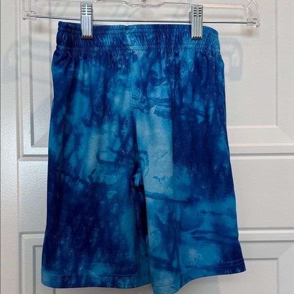 Under Armour Ocean Blue Patterned Shorts - Picture 4 of 4